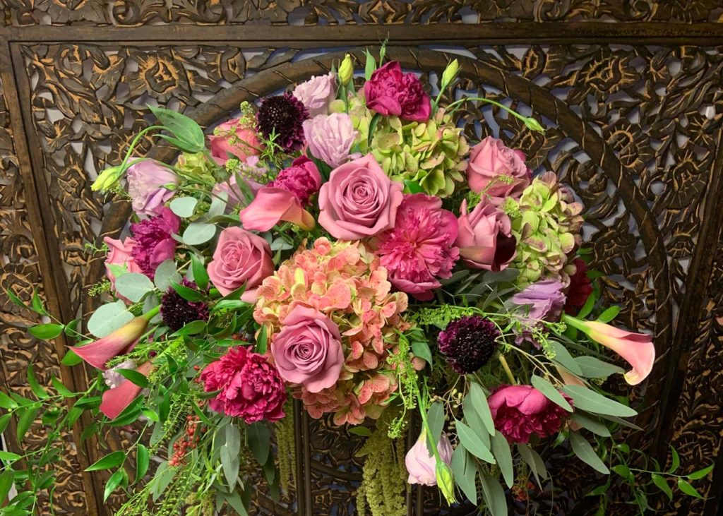 Flower arrangement - Wedding Reception - Dusty Rose Hydrangea and Calla Lillies
